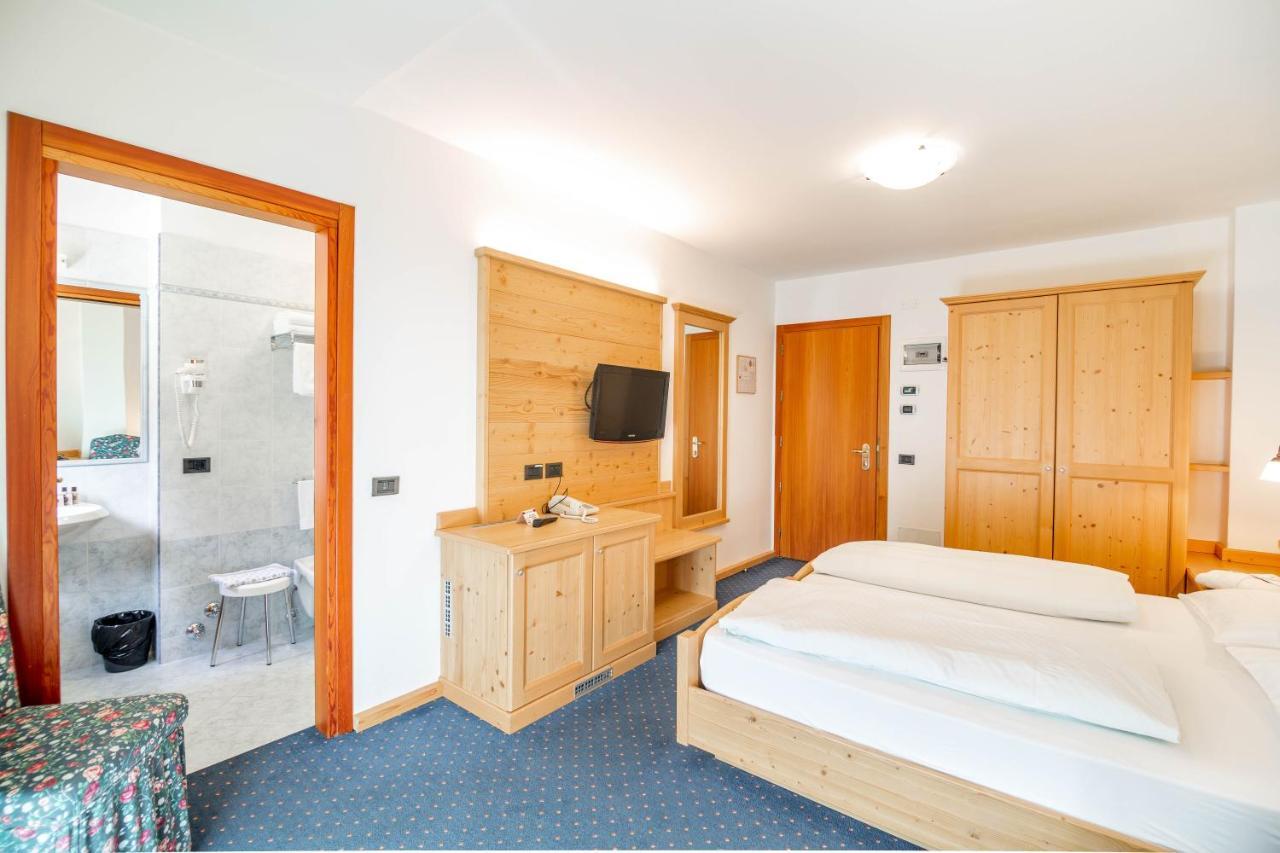 קאמפיטלו די פאסה Hotel Salvan מראה חיצוני תמונה