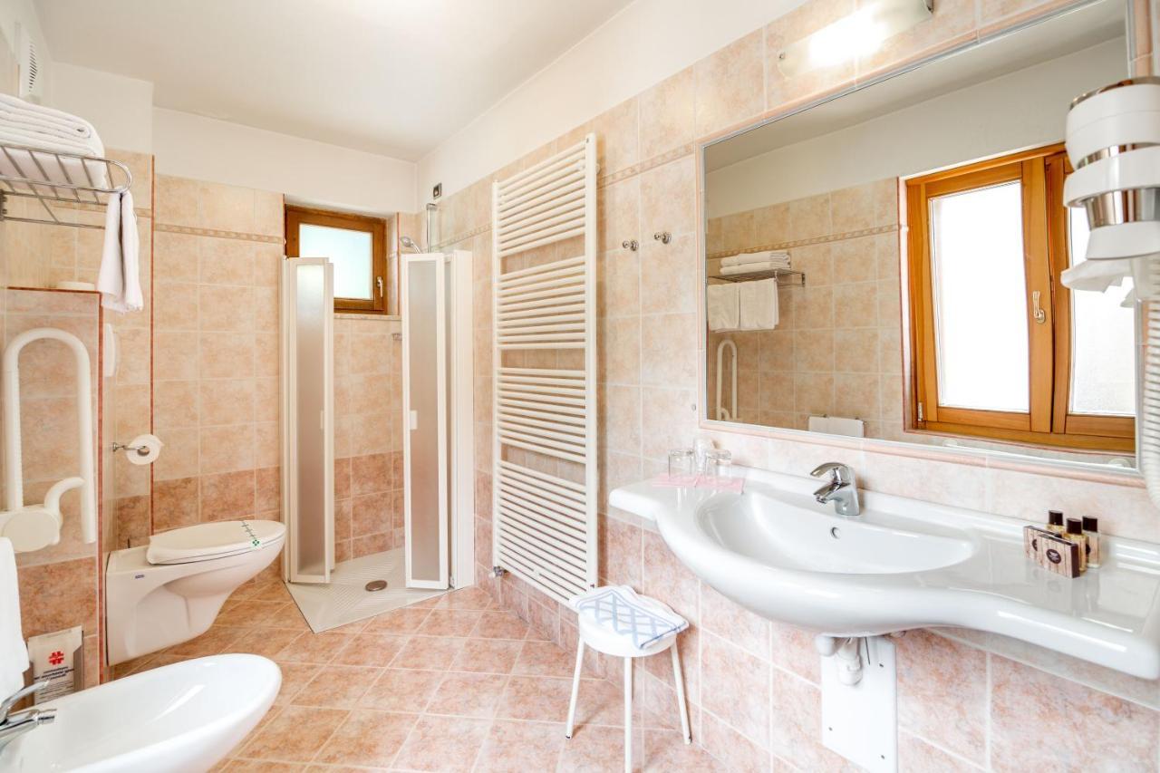 קאמפיטלו די פאסה Hotel Salvan מראה חיצוני תמונה